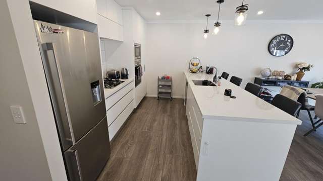 22a Heaphy Street Whalers Gate_1