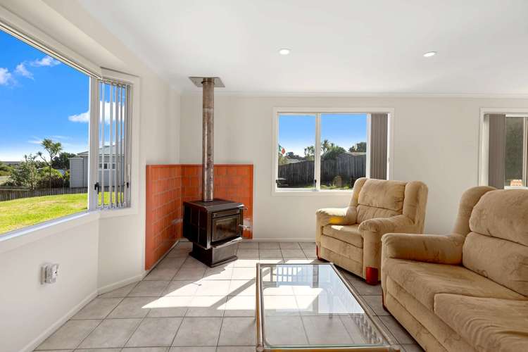 9 Aranui Avenue Waitarere Beach_11