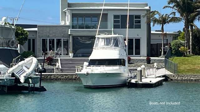 Luxury Living in the Sought-after Stage 1 Marsden Cove