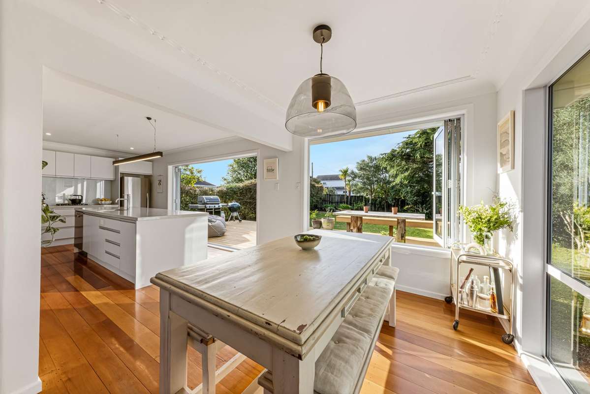 4 Divich Avenue_3