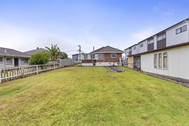 13 Churchill Avenue Manurewa_16