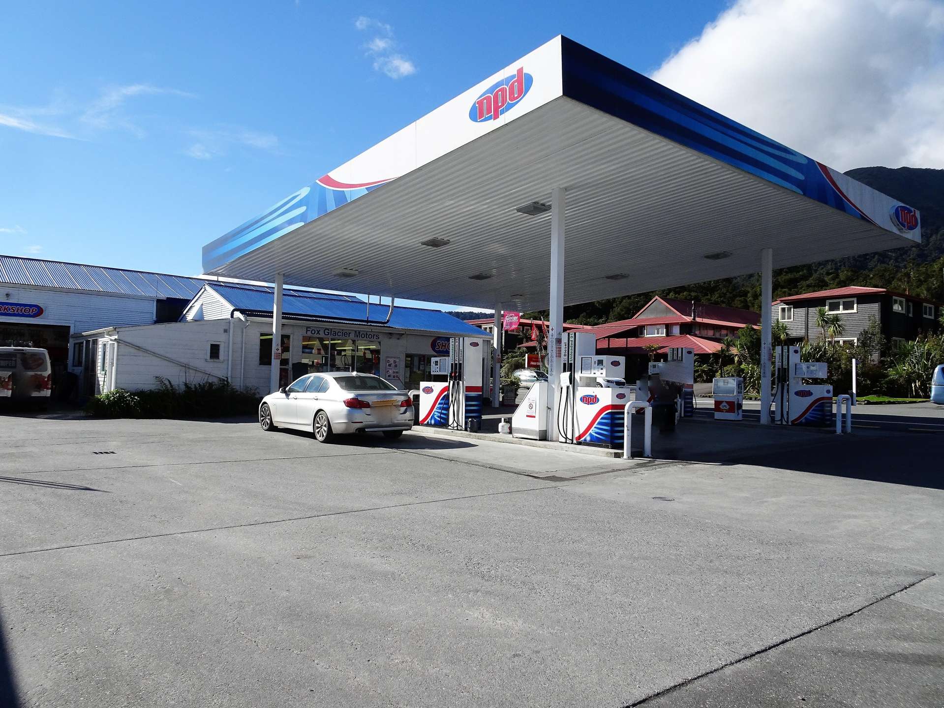 50-52 Main Rd Fox Glacier_0