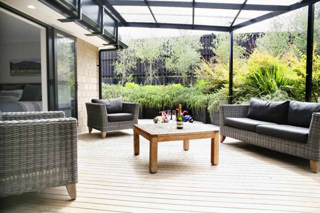 33 Sunningdale Street Wattle Downs_1