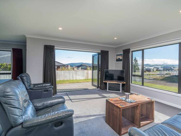 4 Loloma Way Wharewaka_6