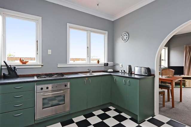 932 Oliphant Road Raureka_1