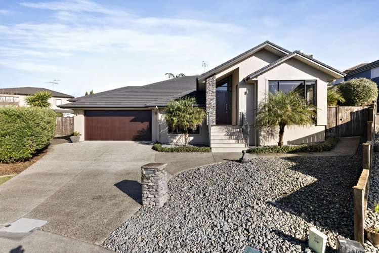 10 Mazuran Place Flat Bush_30