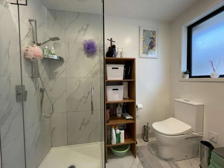 10/17 Pearce Crescent 1353_6