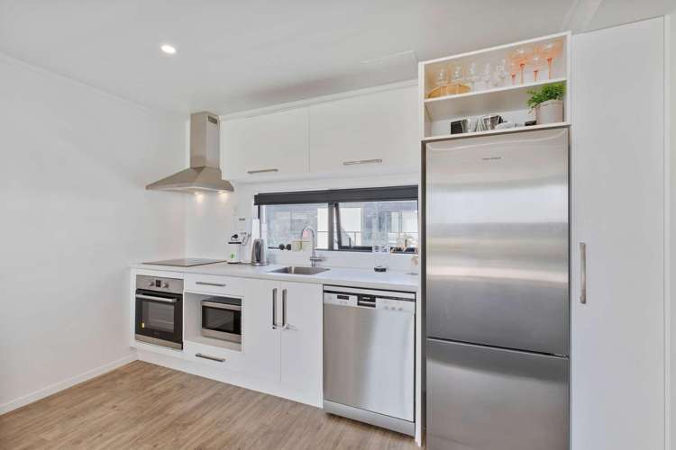 8/22 Ashley Place 1131_2