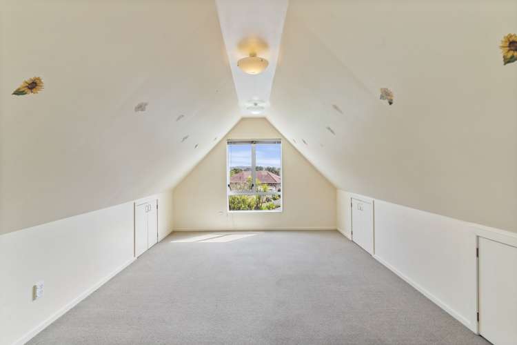 32 Amberley Avenue Te Atatu South_13