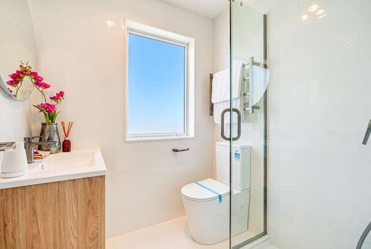 15 Montclair Rise Browns Bay_5