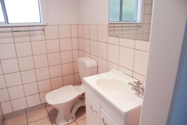 2/21 Olliviers Road Phillipstown_6