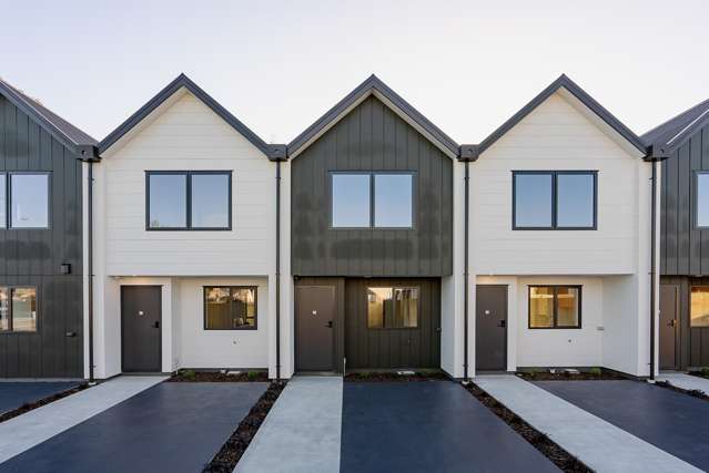 Units 1-5/100 Aldwins Road Phillipstown_2