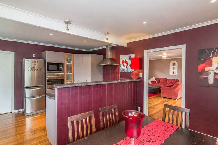 3 Wairere Grove Paraparaumu_23