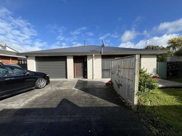 3 Bedroom West End Area