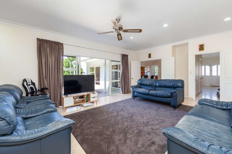 88 Brian Crescent Stanmore Bay_12