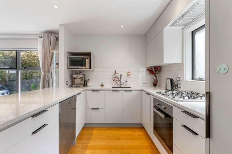 25A Marina Road Torbay_7