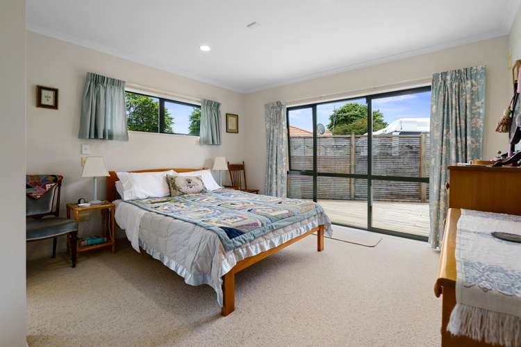 6 Alley Place Leamington_10