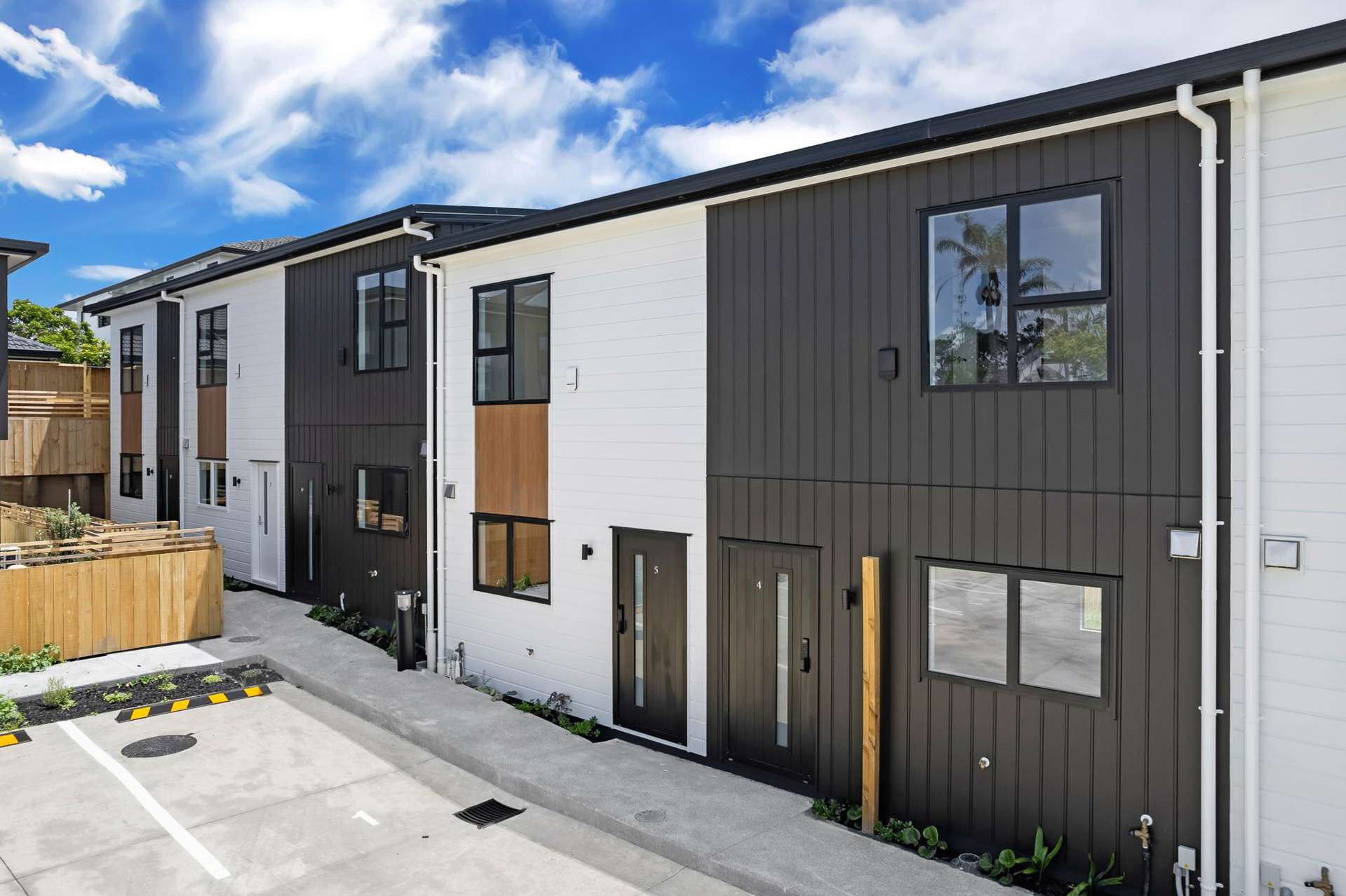 8/63 Halsey Drive Lynfield_0