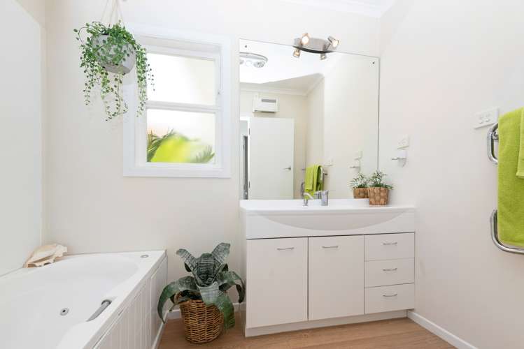 47 Angelo Avenue Howick_17