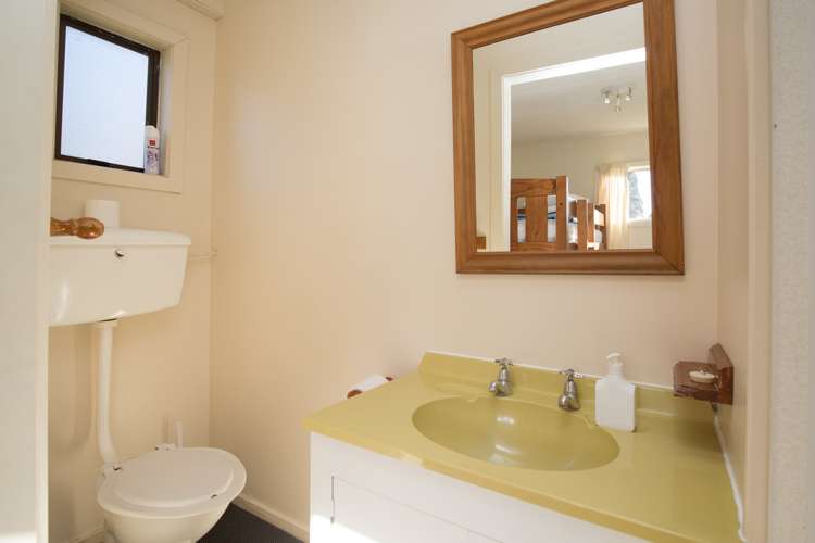 3 Sargood Drive Wanaka_12