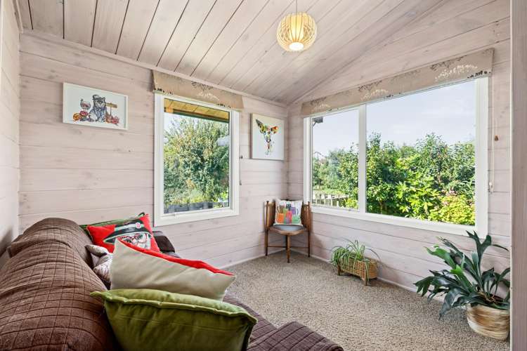 37 Grassmere Road Meeanee_28