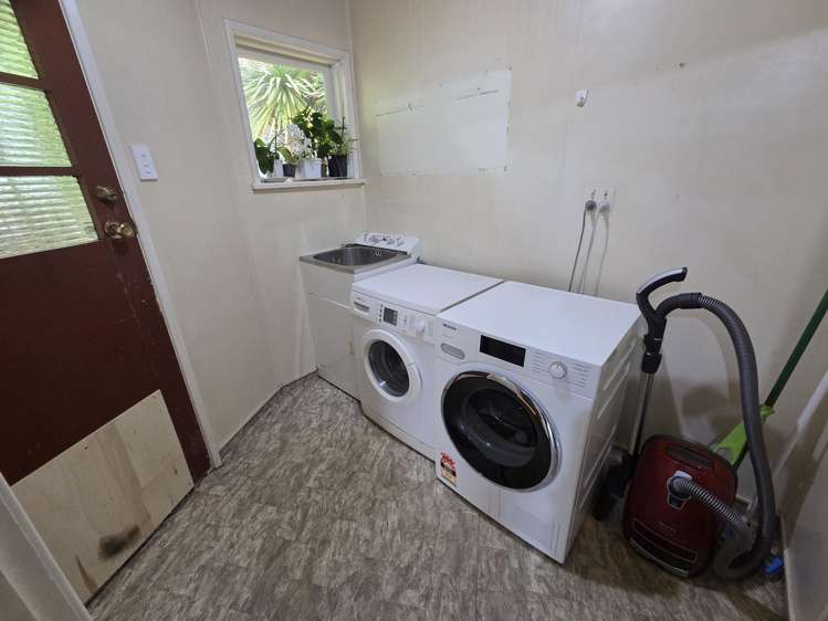 56 Wilson Road Balclutha_8