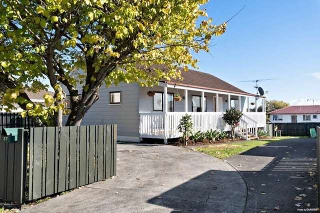 Beautifully Renovated 3 bedroom family home