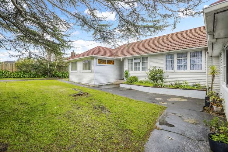 8 Buller Crescent Manurewa_14