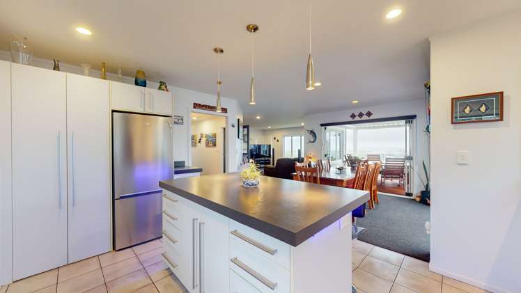 219 The Booms Avenue Thames_14