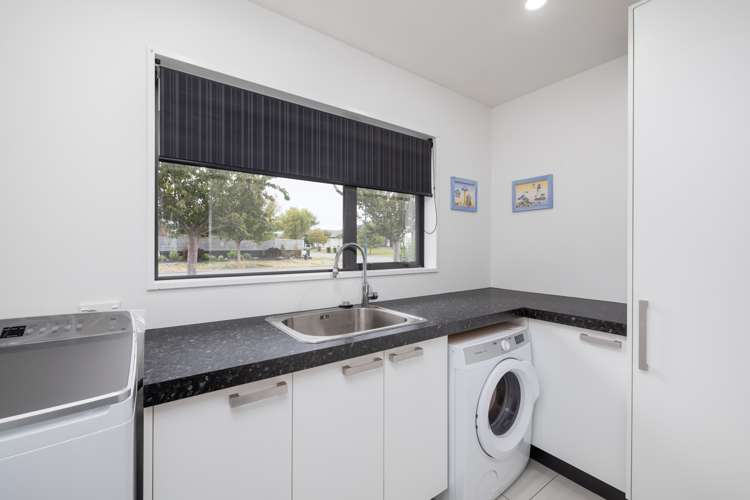 10 Chimera Street Pegasus_22