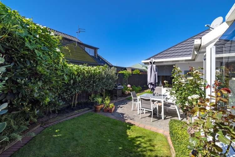 2/48 Staveley Street Avonhead_2