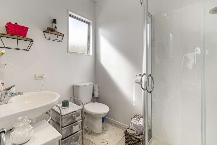 36 Bay Road Ostend_17