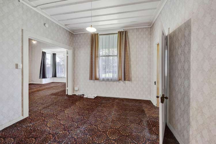 202 Egmont Street Patea_8