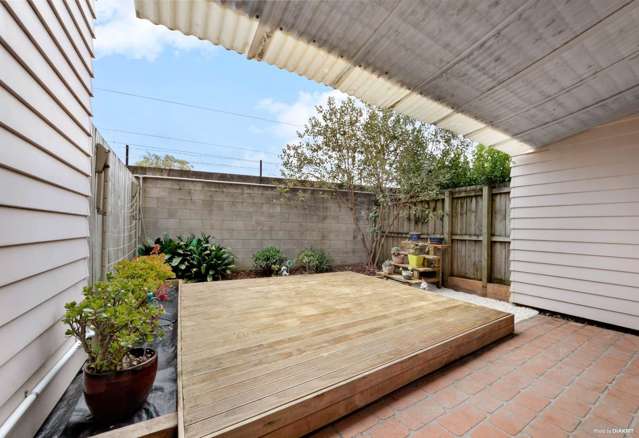 4/1 Briar Way New Lynn_2