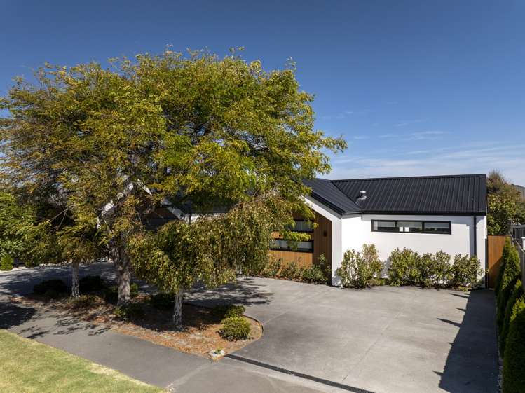 81 Lamorna Road Parklands_21