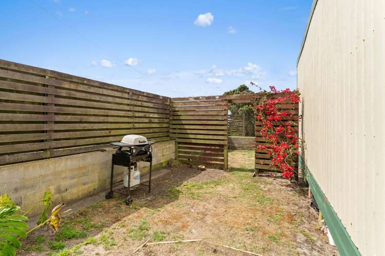 129 Rogers Road Pukehina_19