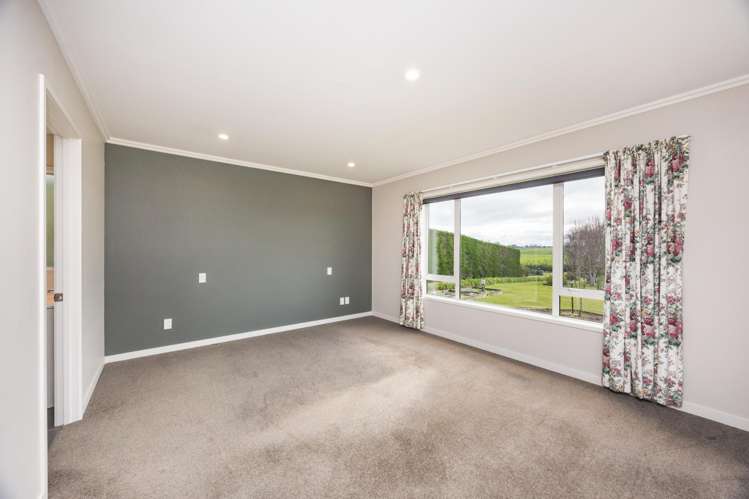 225 Makara Road Halcombe_12