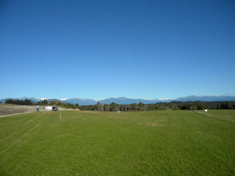 5/155 Hau Hau Road Hokitika_0