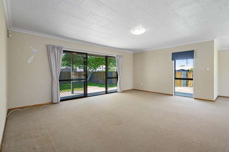 277 Shakespeare Street Cambridge_19