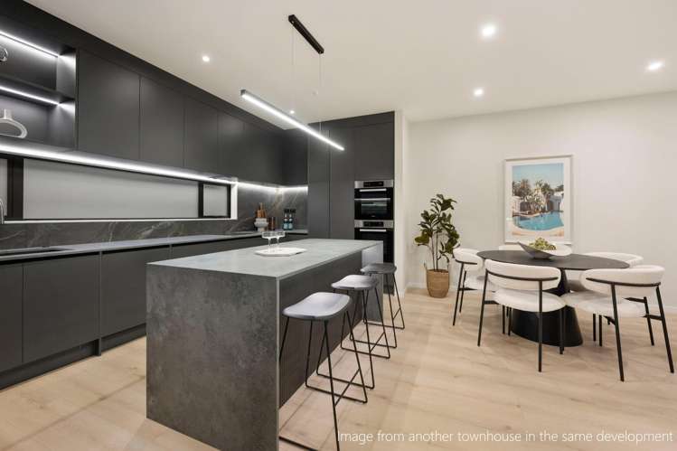 1/27 Bracken Avenue Takapuna_2