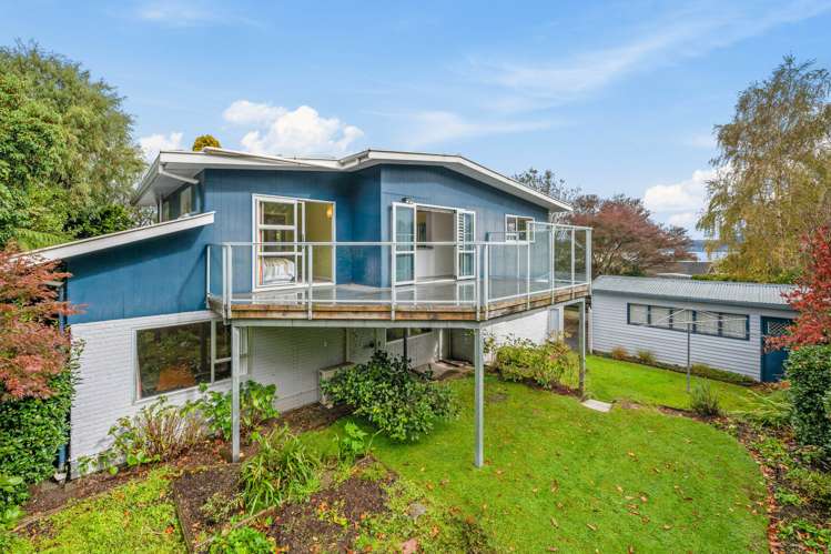 8 Kensington Place Richmond Heights_1