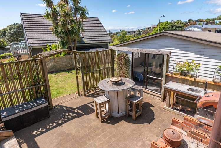 38 Hicks Crescent Waikanae Beach_26