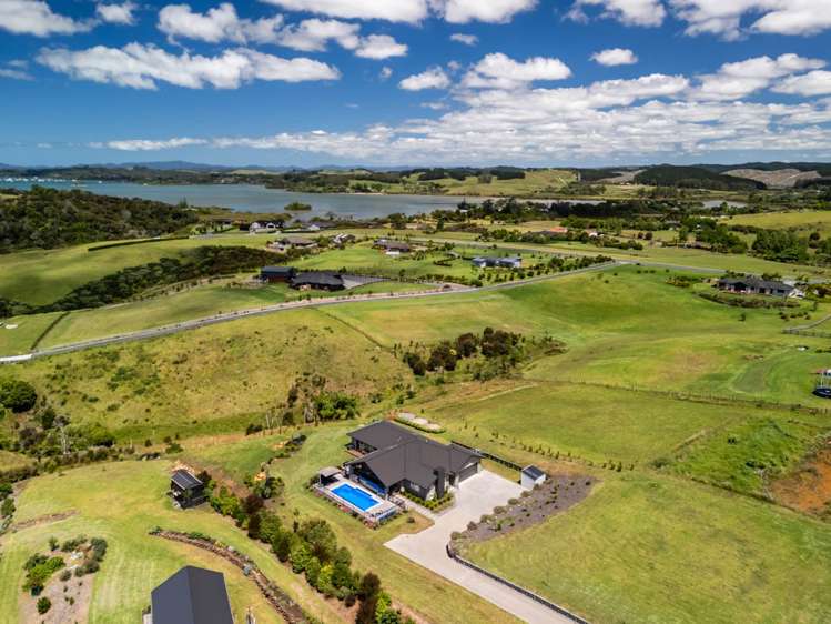 8 Fernbird Grove Kerikeri_23