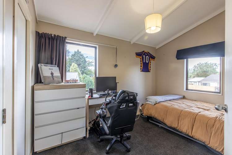 1 Rea Grove Turangi_21