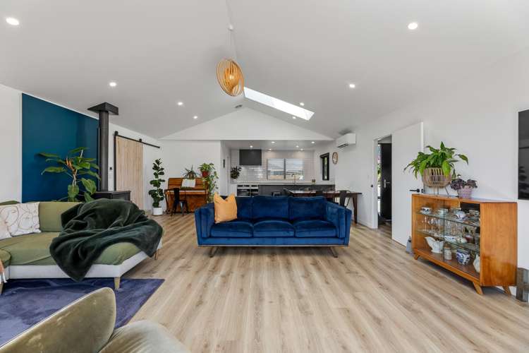 34 Spitfire Drive Burleigh_8