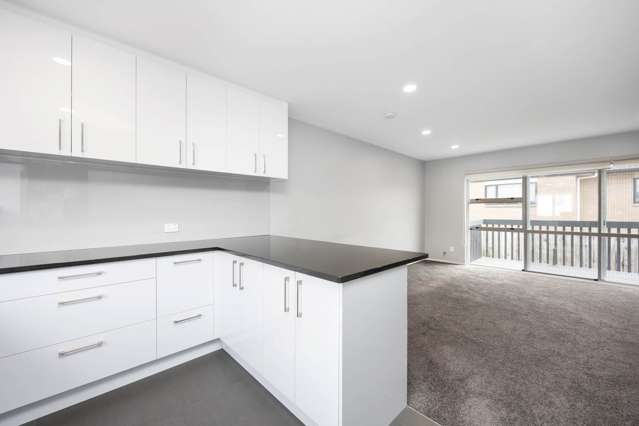 16/218 Captain Springs Road Onehunga_3