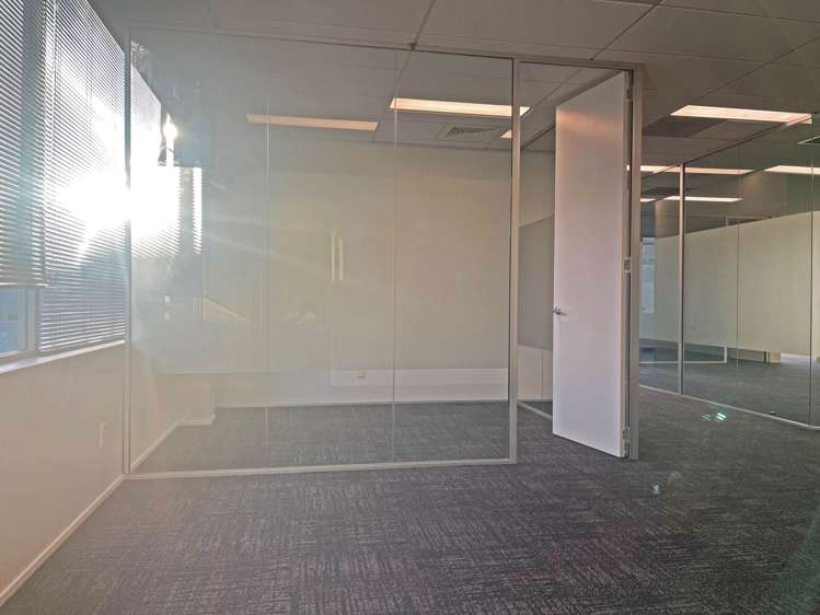 Unit 4/33 Apollo Drive Rosedale_7