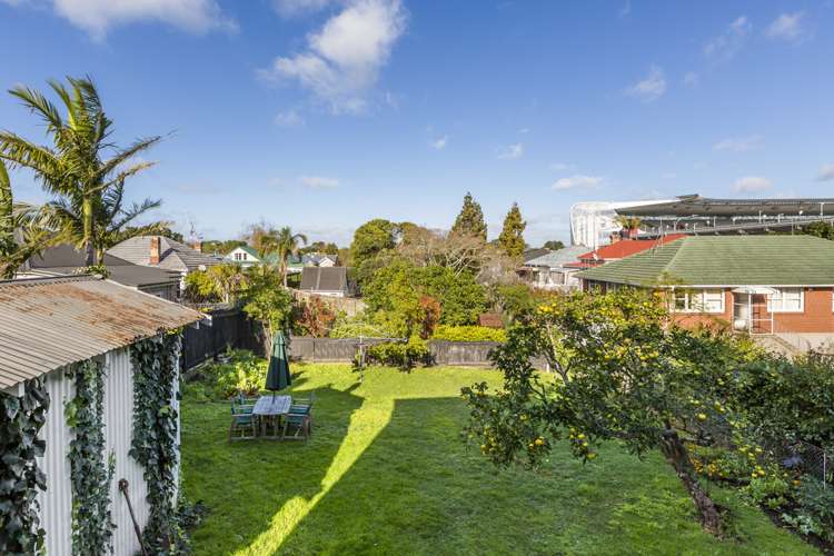 22 Walters Road Mount Eden_15