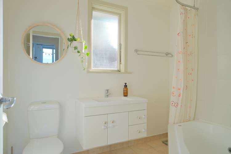 118 Ravenswood Road Saint Clair_10