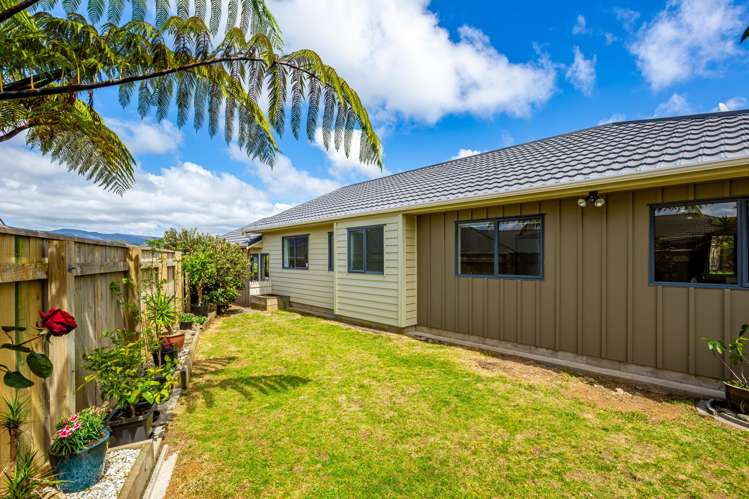 25 James Nairn Grove Riverstone Terraces_17